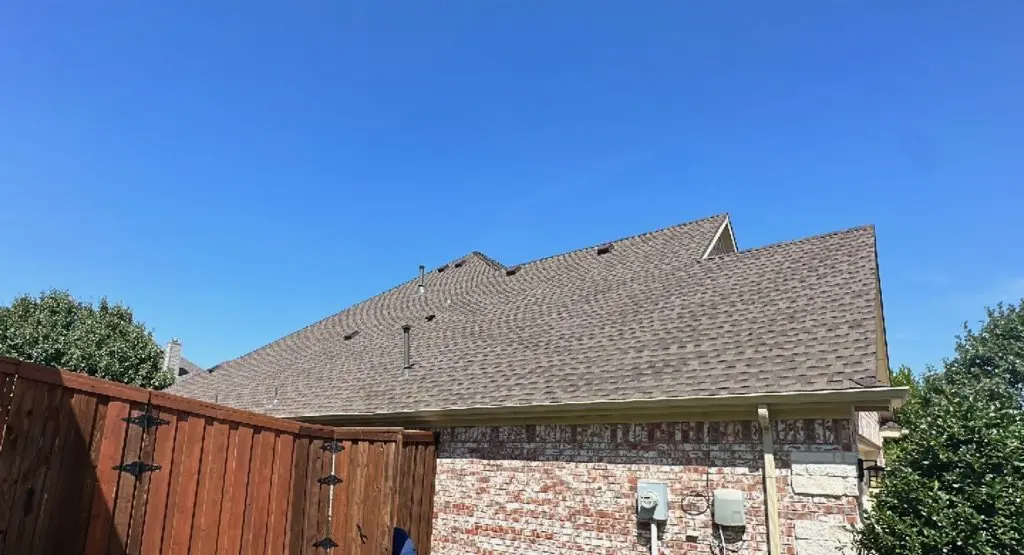 Completed roof replacement project in Selma
